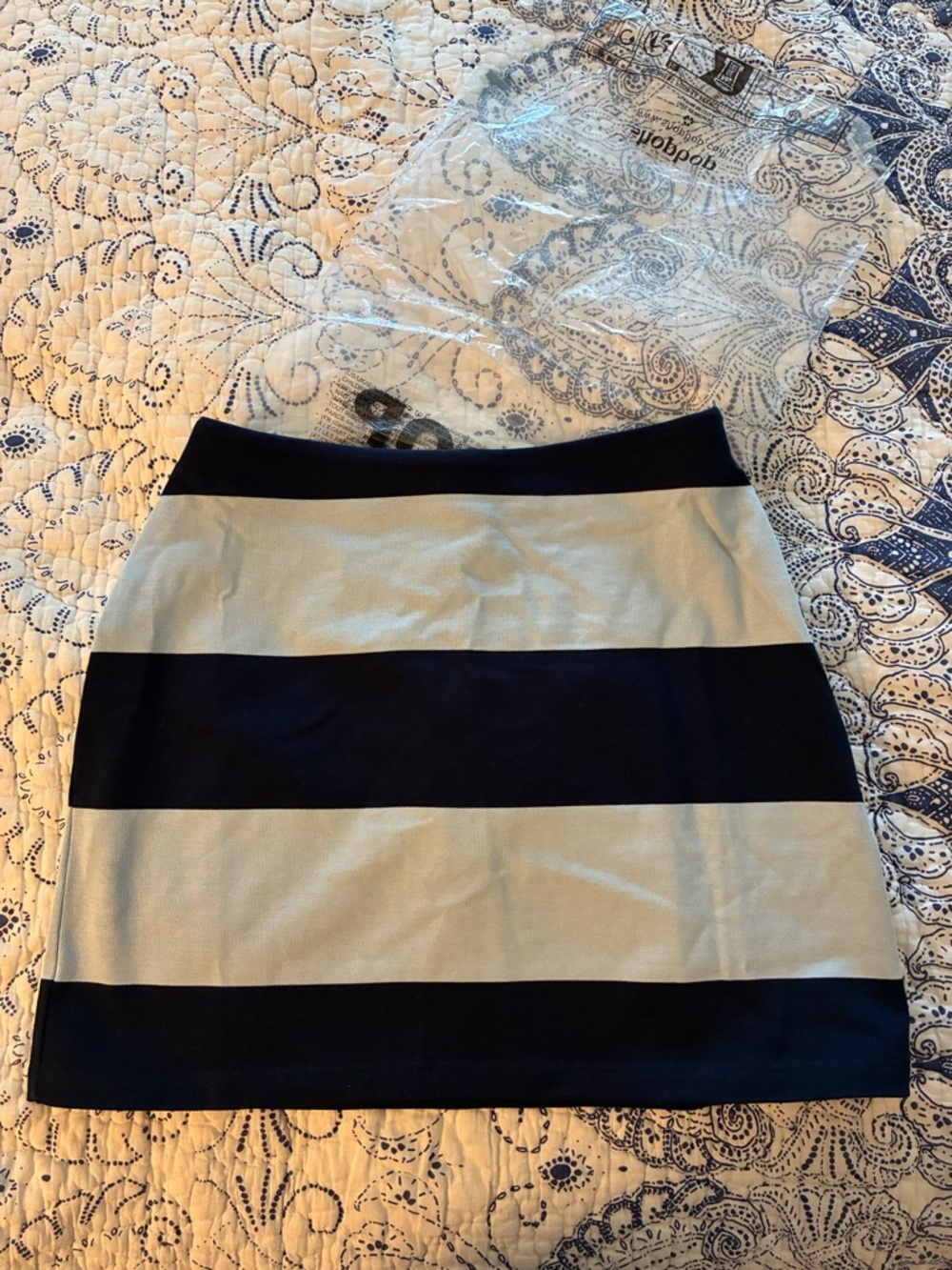 Le Bop Mini Skirt - NWT - Brie variegated - size XS